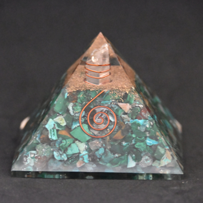 Pyramide Malachite L